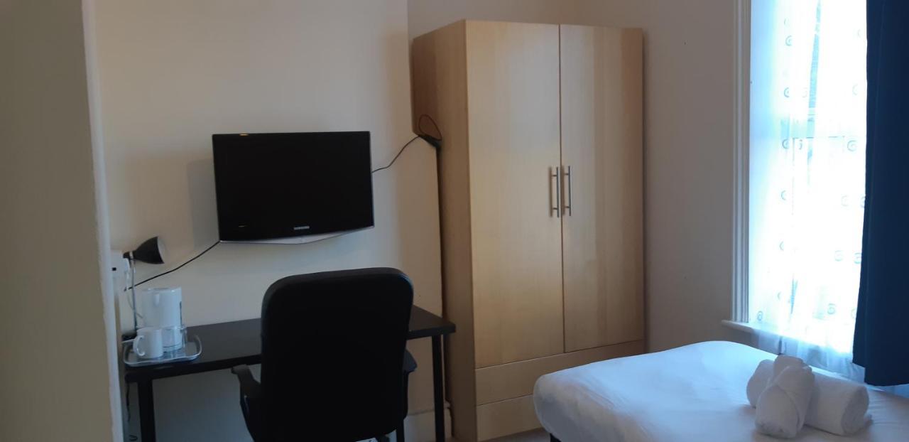 Carmel Serviced Rooms Саутгемптон Номер фото